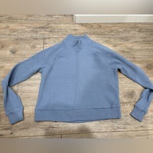 The North Face Chabot Mock Neck Long Sleeve Waffle Sweater Blue size small